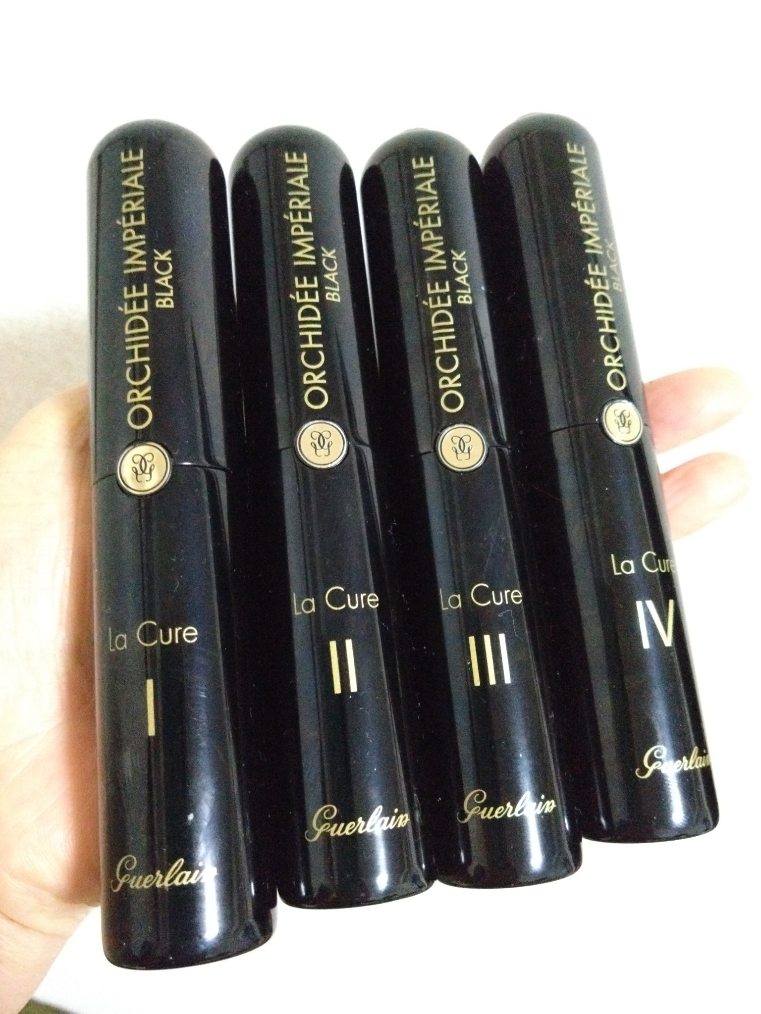 ゲラン / オーキデ アンペリアル ブラック トリートメントの公式商品