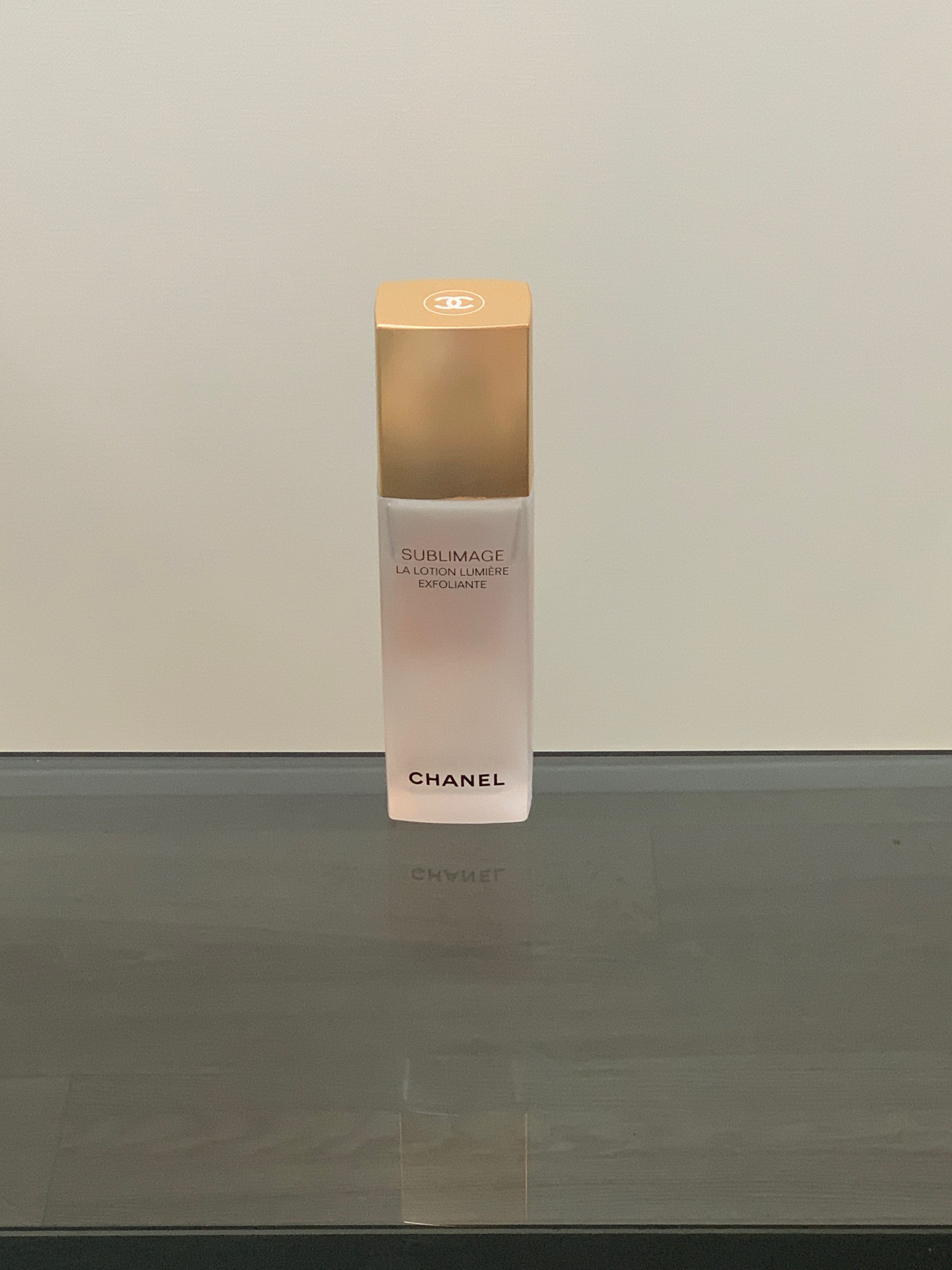 シャネル / サブリマージュ ラ ローション ルミエールの公式商品情報