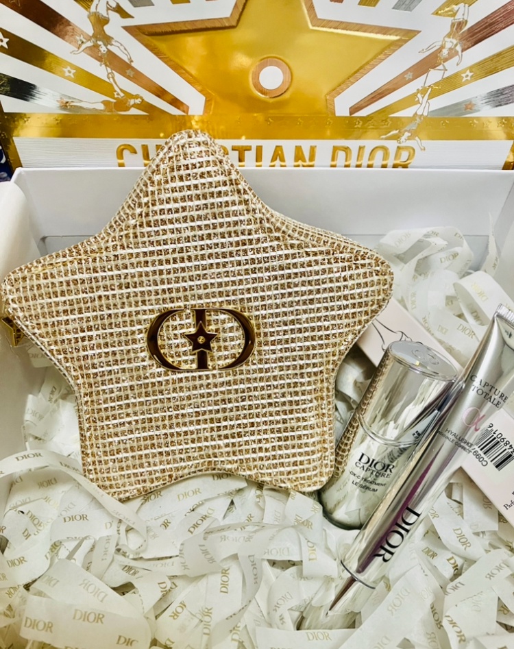 ディオール / カプチュール トータル ヒアルショットの公式商品情報