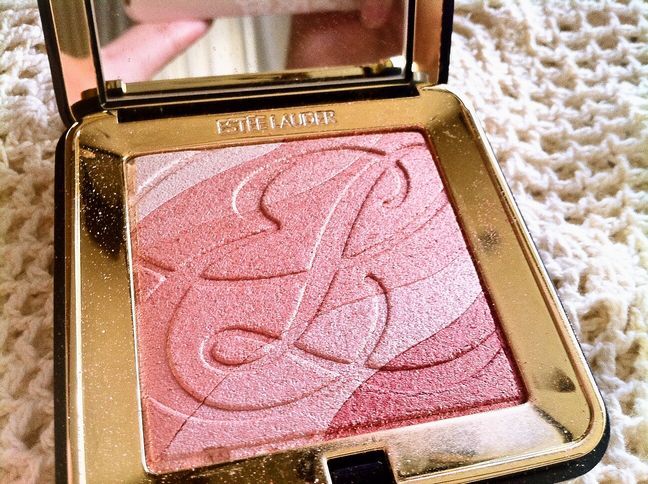 エスティ ローダー / エスティ ローダー シグネチャー ファイブ トーン