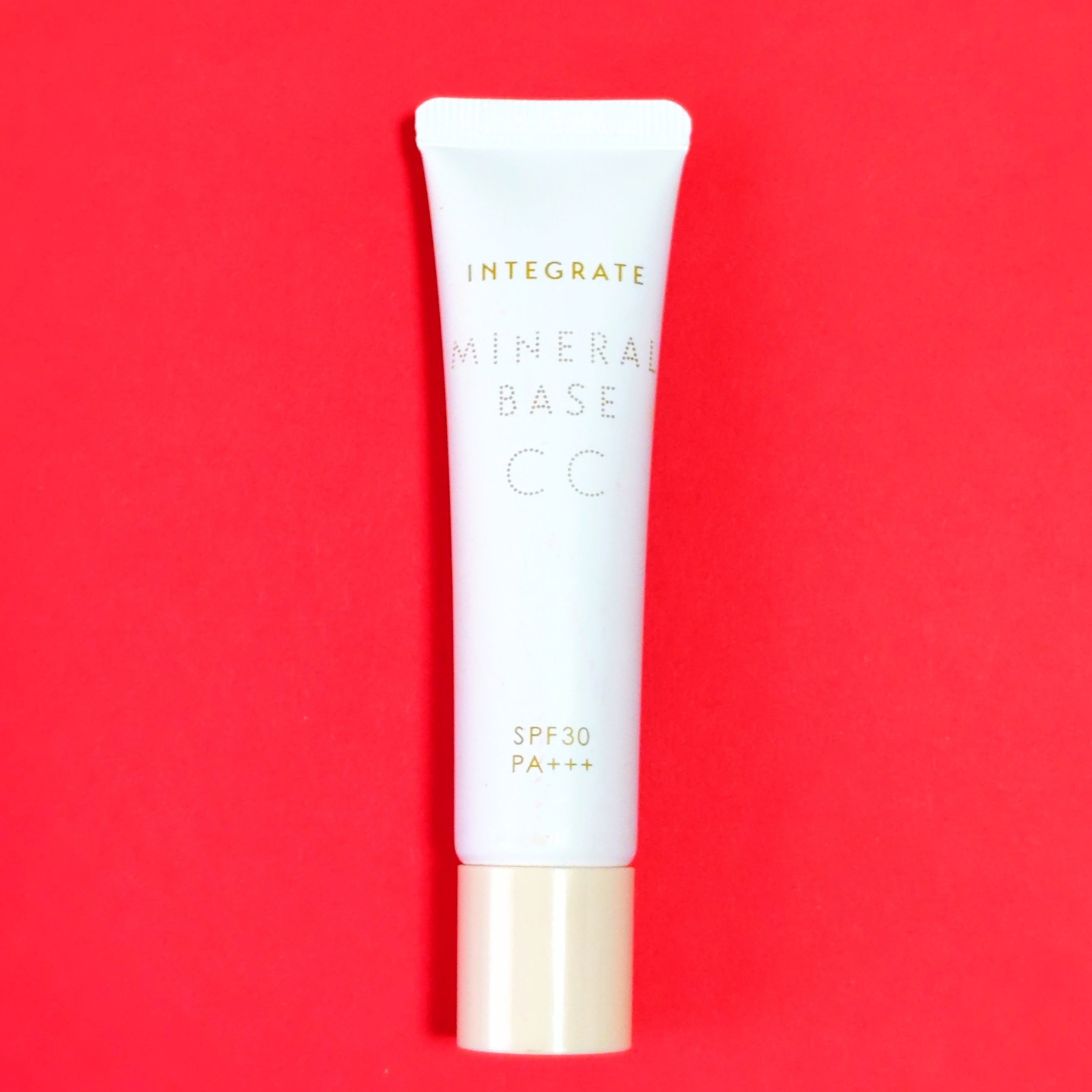 インテグレート / ミネラルベース CC ピンクベージュ 20gの公式商品