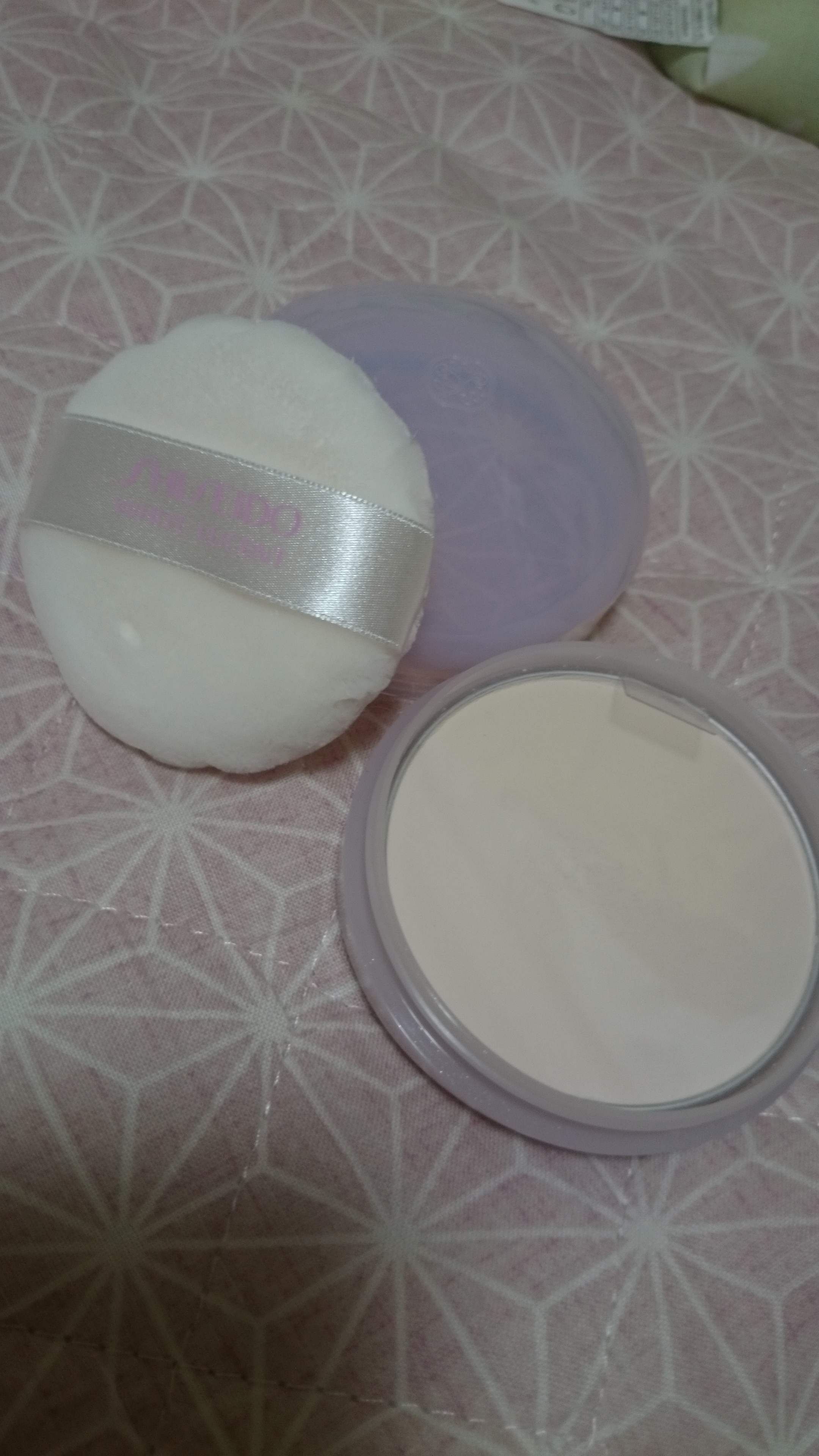 SHISEIDO / ホワイトルーセント ブライトニング スキンケアパウダーの