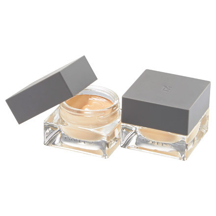 THREE / コンプリートハーモニーファンデーションの公式商品情報｜美容