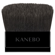 KANEBO / カネボウ コンパクトブラシの公式商品情報｜美容・化粧品情報