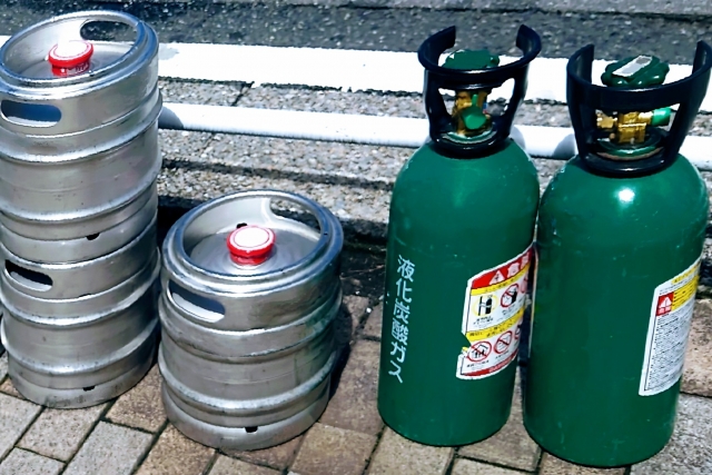 アサヒGHDの出荷停止の影響がビール以外にも 酒販店や飲食店で炭酸