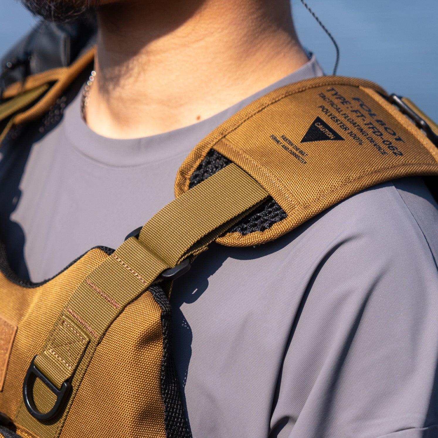 TACTICAL FLOATING DEVICE FOLBOT ライフジャケット