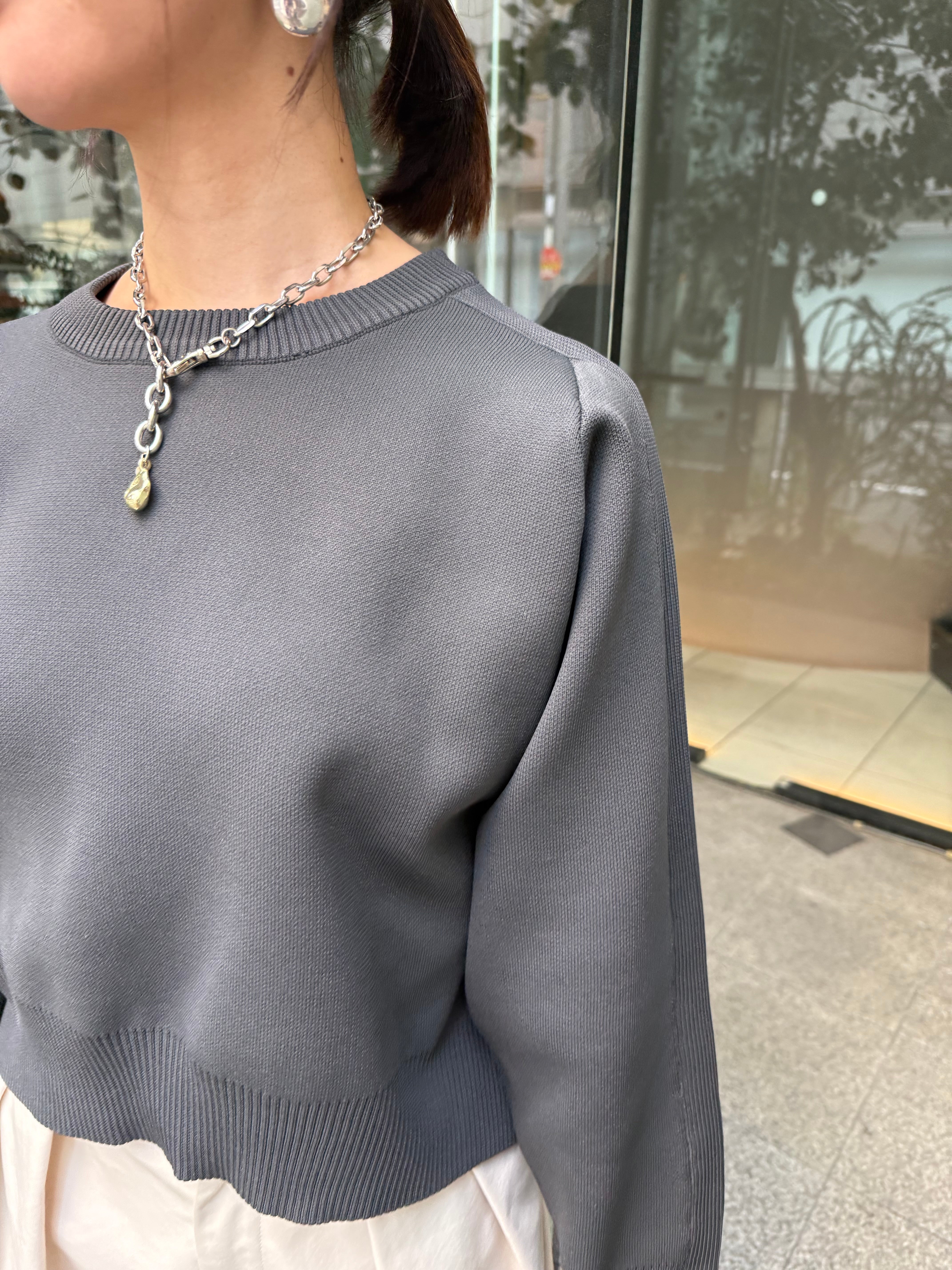 クロップド丈ダンボールニット /チャコール – fosie