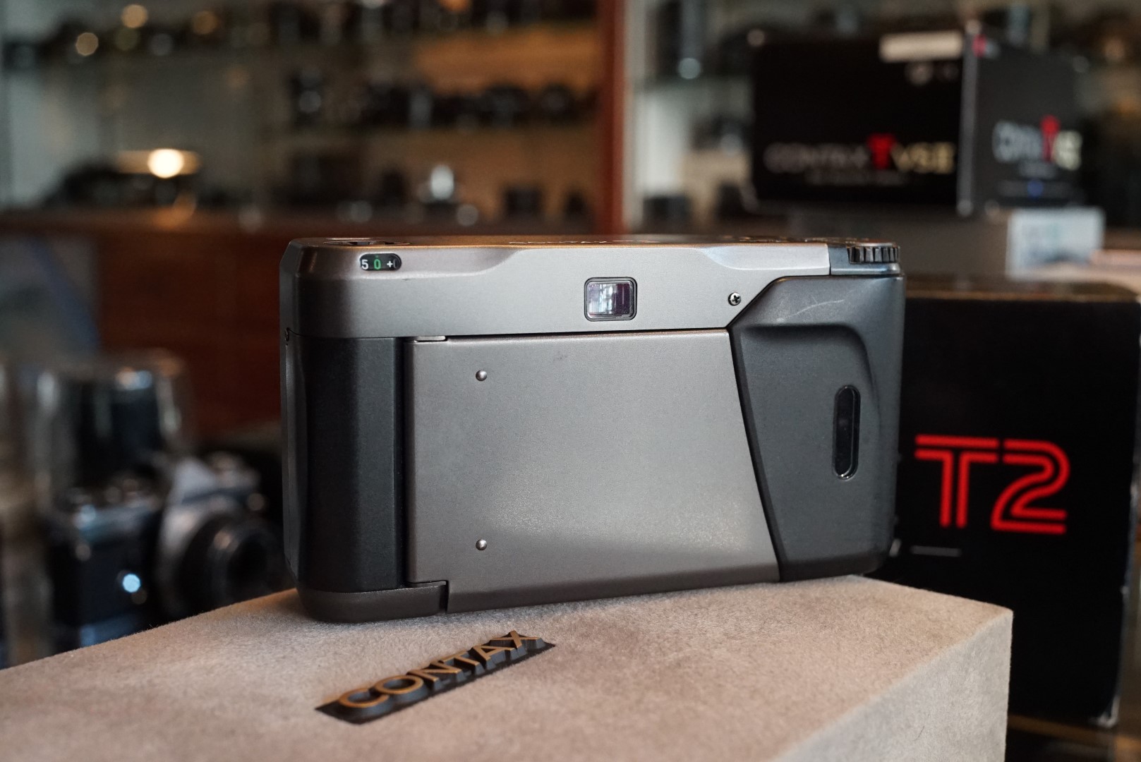 Contax T2 Titanium Black w/ Sonnar 38mm f/2.8 T* Boxed