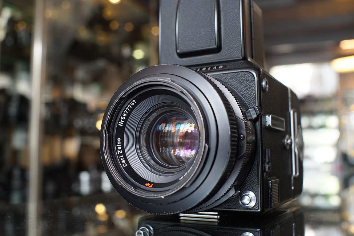 Hasselblad 2000FC/M kit black + Planar 80mm f/2.8 F - Fotohandel