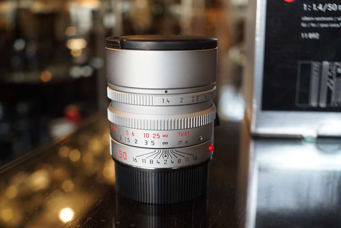 Leica 11892 Summilux-M 50mm F/1.4 ASPH. chrome lens, boxed