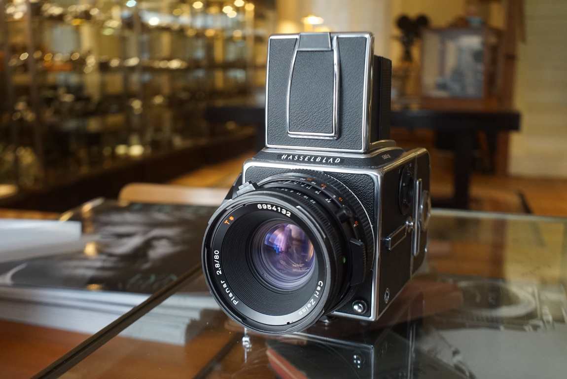 Hasselblad 503CW + A12 + Planar 80mm f/2.8 CF - Fotohandel