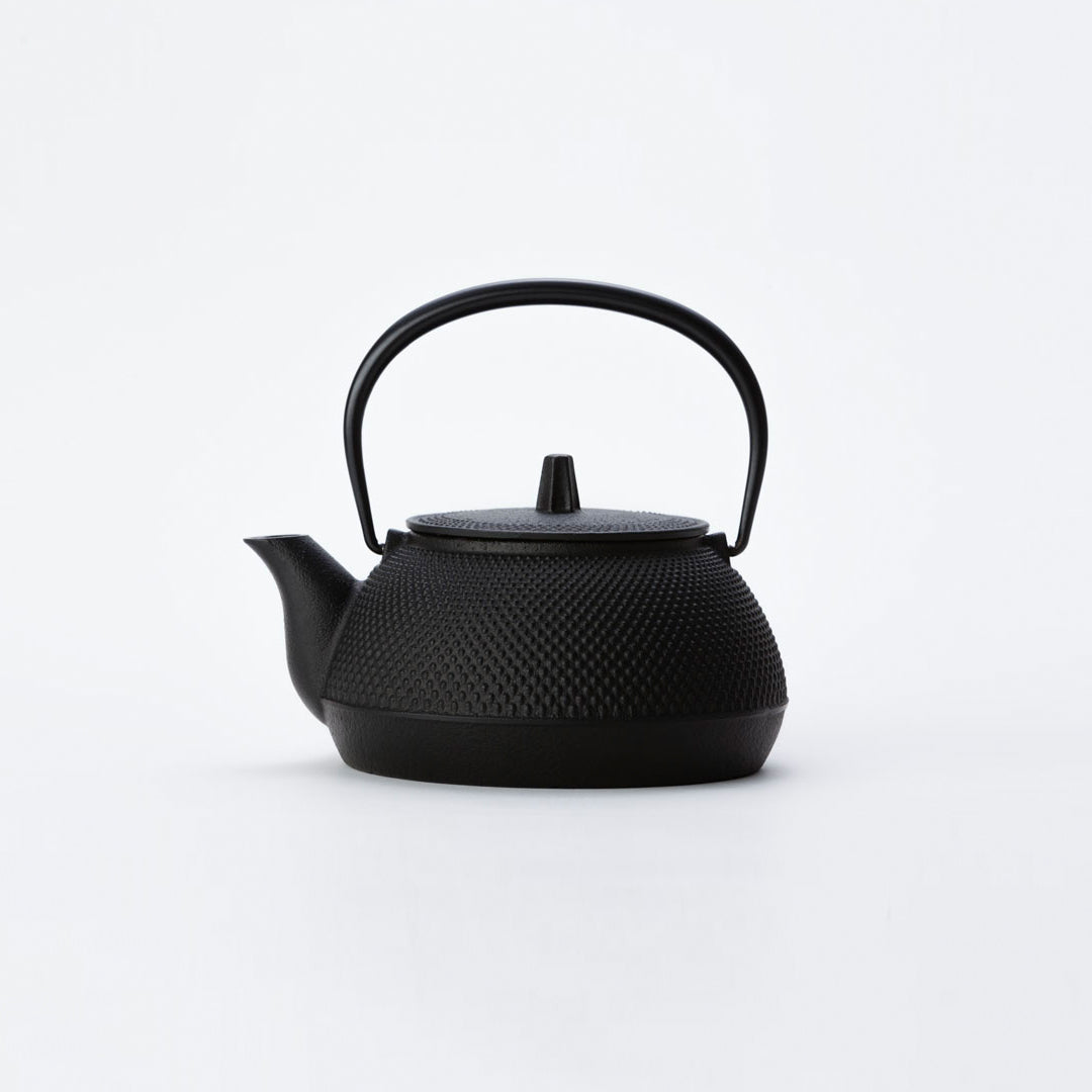 鉄瓶兼用急須5型新アラレ(IH対応) 650ml 【岩手県】暮らしと道具 forum