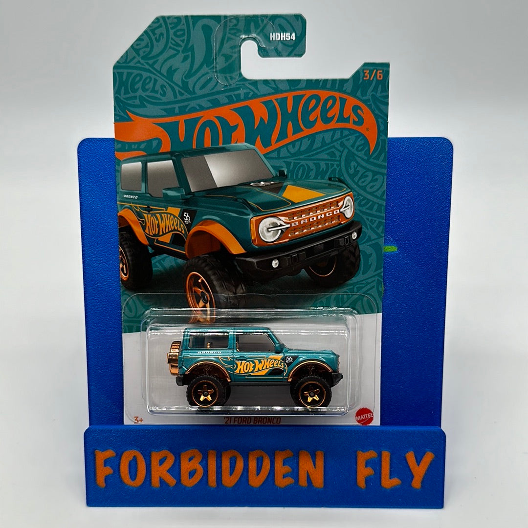 Hot Wheels Mainline - 2024 Pearl & Chrome 56th Anniversary