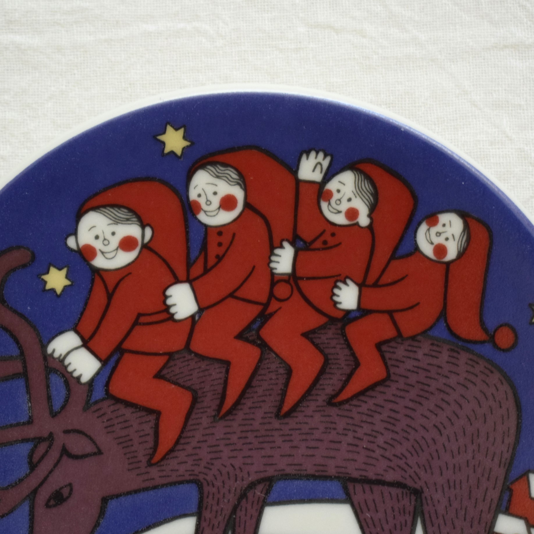 トナカイとサンタ・1979年 / JULKORT・クリスマスプレート / ARABIA