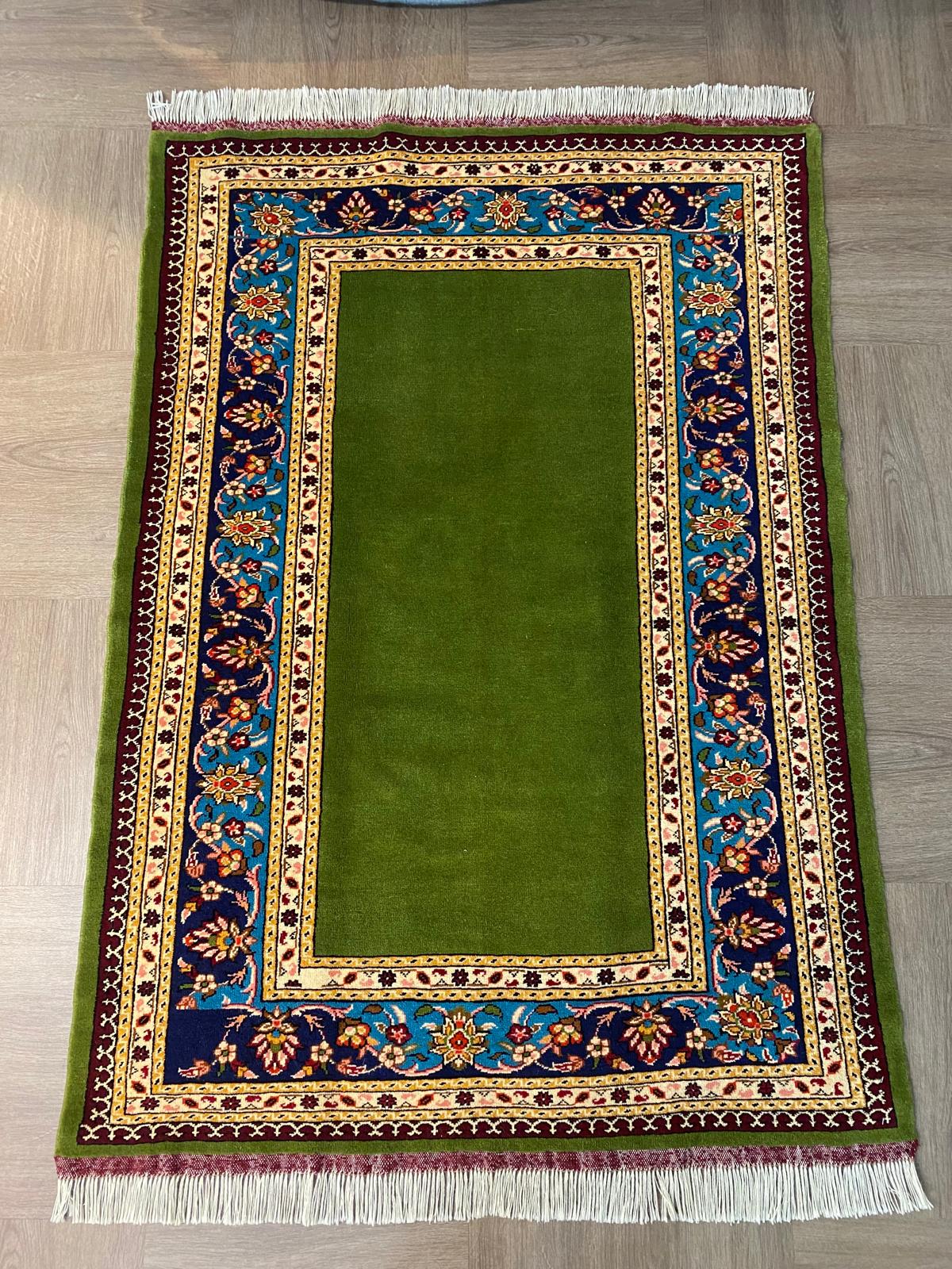 ペルシャ絨毯【ウール】グーチャン 189×135(cm) *P1439 | ペルシャ絨毯