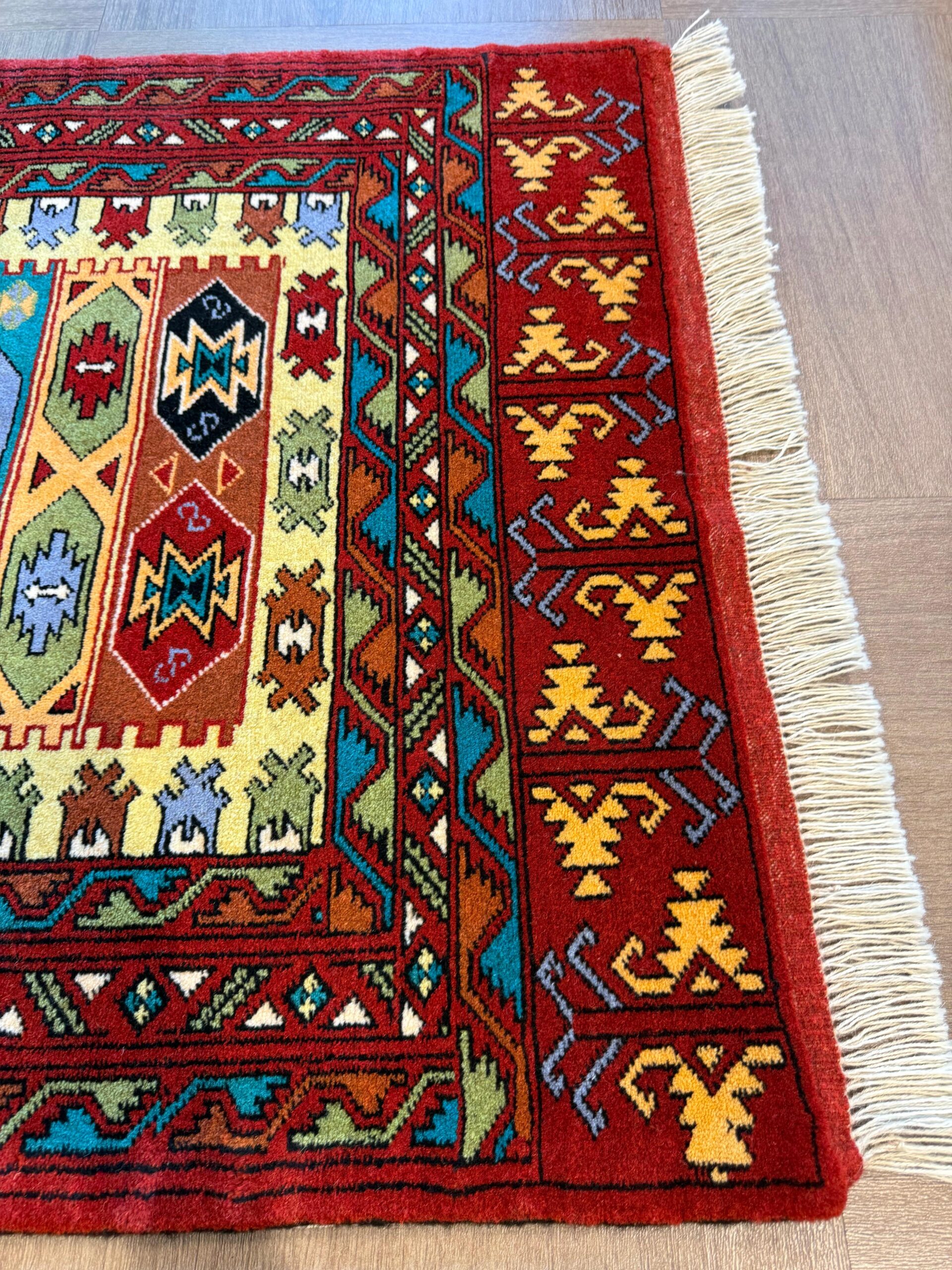 ペルシャ絨毯【トライバルラグ】トルクメン 131×84 (cm) *1190MP