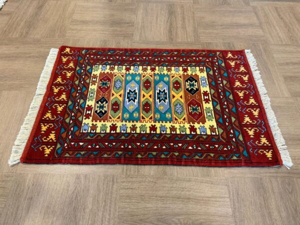 ペルシャ絨毯【トライバルラグ】トルクメン 131×84 (cm) *1190MP