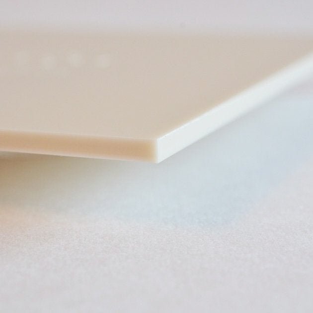 アクリル板（キャスト） 3mm厚 アイボリー片面マット（レーザー加工用