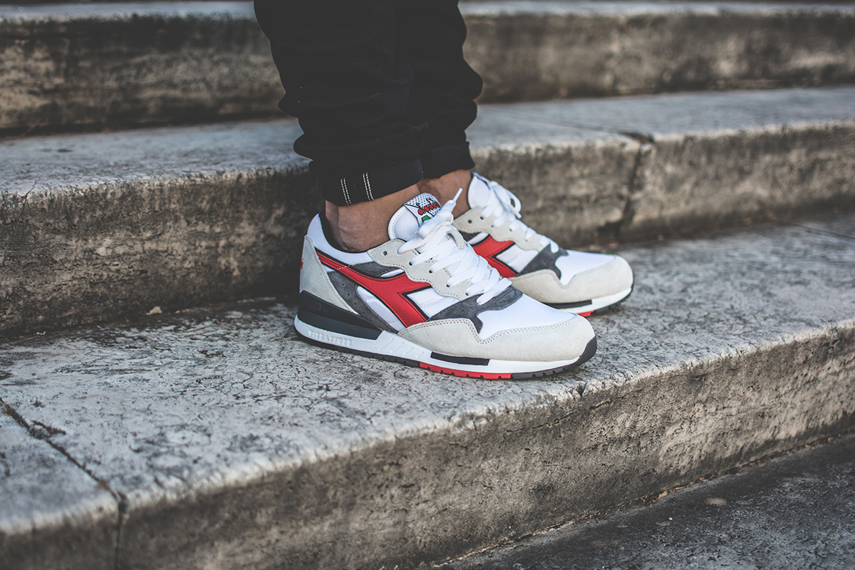 ロベルト・バッジョとdiadoraのカプセルコレクション - FNMNL