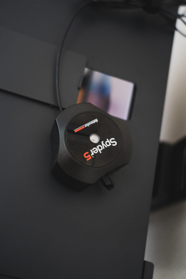 分かりにくいモニターキャリブレーター比較結果→Spyder5がお手頃で