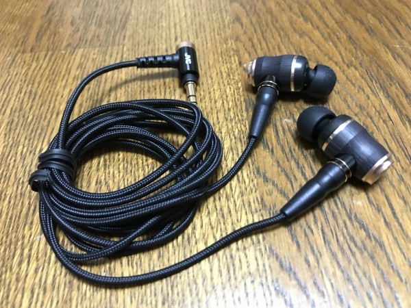 JVCケンウッドの木製素材の高級イヤホン「HA-FX1100」レビュー