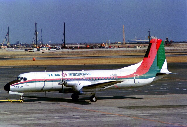 機体記号 : JA8807 (日本エアシステム) 航空機体ガイド | FlyTeam