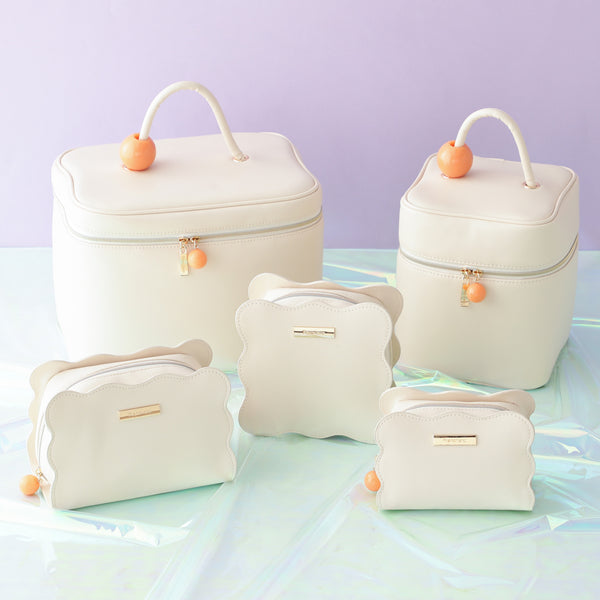 ウェーブシェイプ スタンドポーチ S アイボリー | Francfranc（フラン