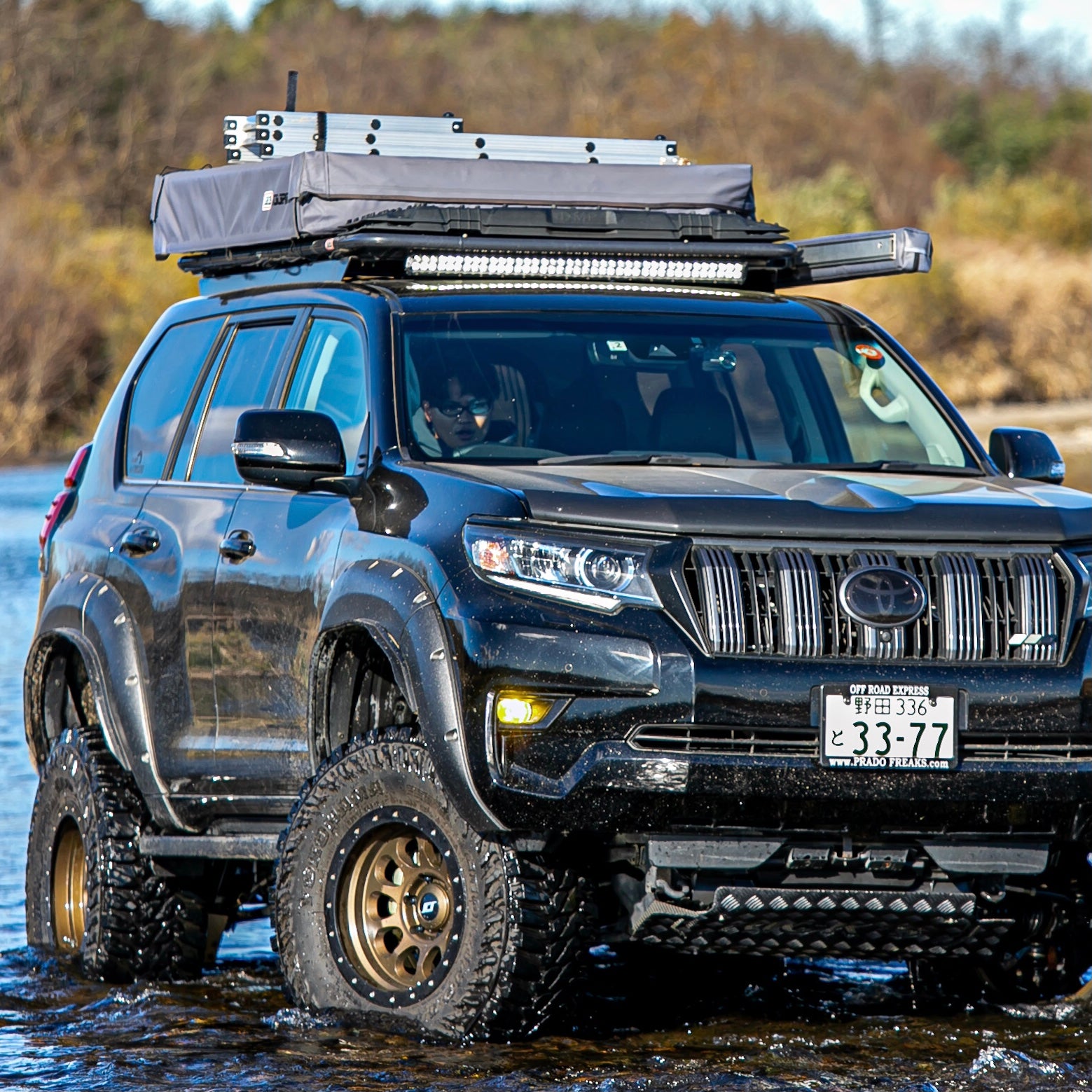 ARBルーフトップテント Flinders（フリンダース） – FUNG