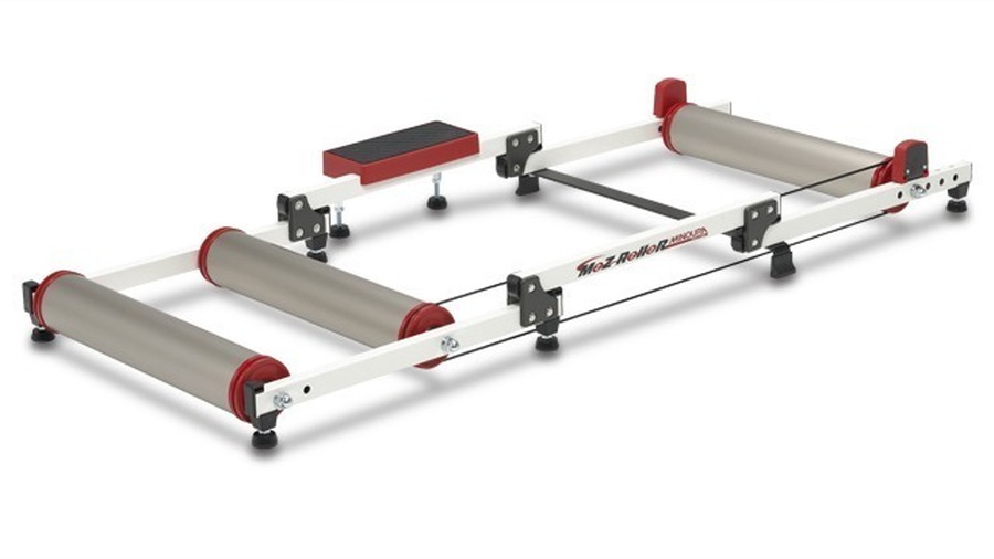 どんな自転車にも対応！高品質のミノウラ3本ローラーラインナップを