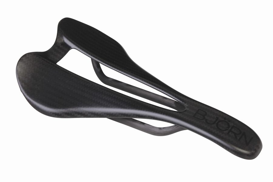 快適なカーボンサドルを展開、モスクワ生まれの新ブランド「BJORN