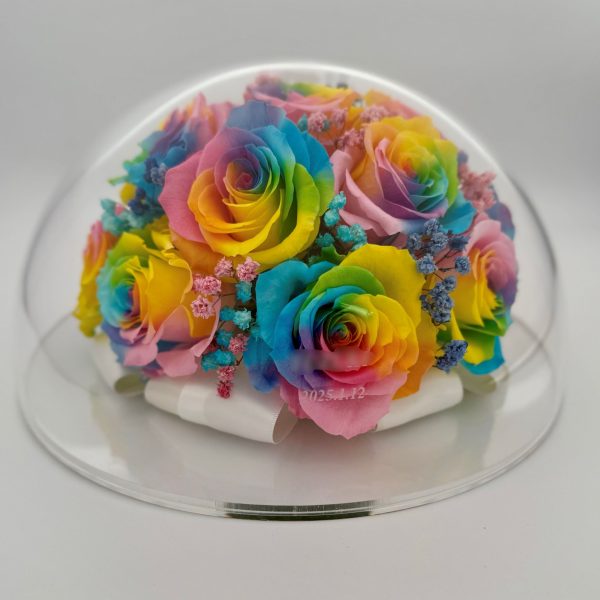 柔らかな虹色の輝き】レインボーローズをプリザーブド加工で保存した2