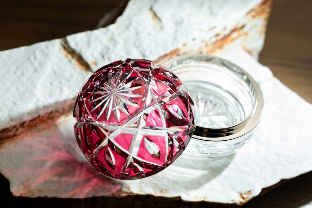 江戸切子蓋付珍味赤 – FUFU JAPAN SELECTION