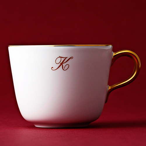 大倉陶園】ゴールドライン モーニングカップ＆ソーサー イニシャル金1