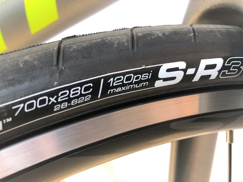 最近は【チューブレスレディー】が主流と言われたのですが運用が面倒