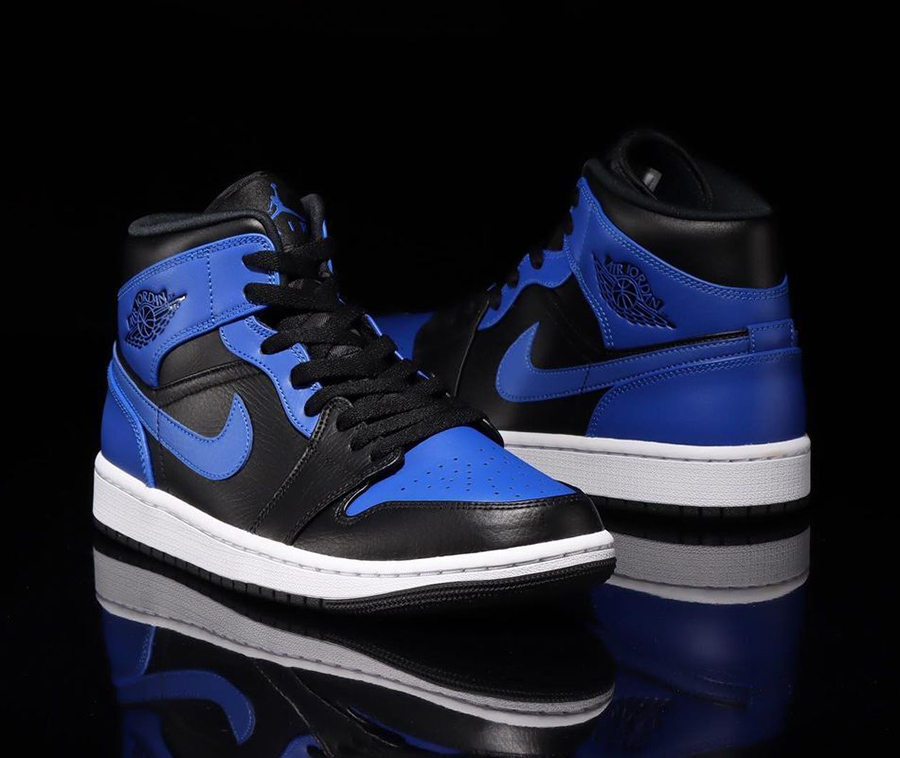 限りなく「ロイヤル」に近い、エアジョーダン1 MID 