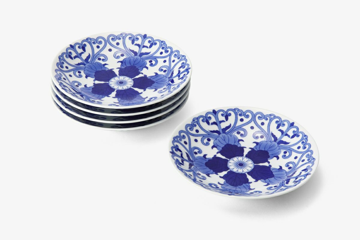 染付菊唐草 6号和皿揃 | 有田焼 深川製磁｜公式オンラインストア