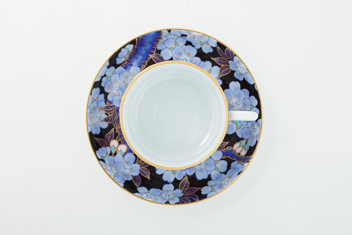 金襴桜 紅茶碗皿 | 有田焼 深川製磁｜公式オンラインストア