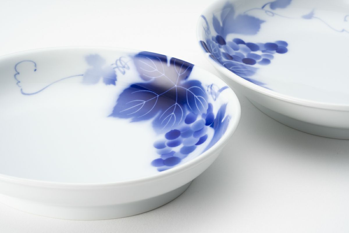 ブルーワイナリー ペア楕円和皿 | 有田焼 深川製磁｜公式オンラインストア