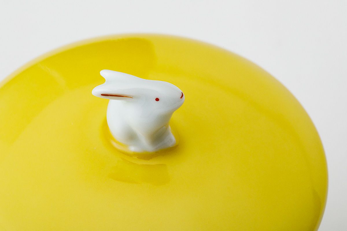 黄地兎(うさぎ) 小湯呑 | 有田焼 深川製磁｜公式オンラインストア