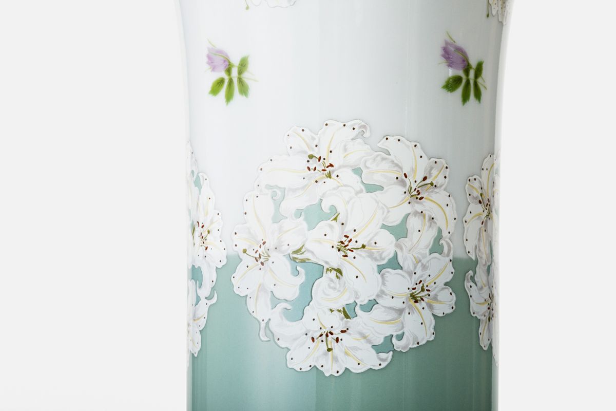 白百合 フラワーベース | 有田焼 深川製磁｜公式オンラインストア