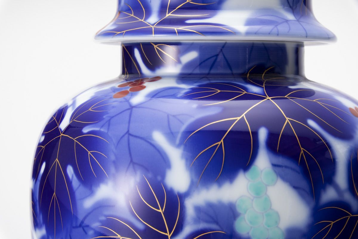 染錦ブドー 冠付11号花生 | 有田焼 深川製磁｜公式オンラインストア