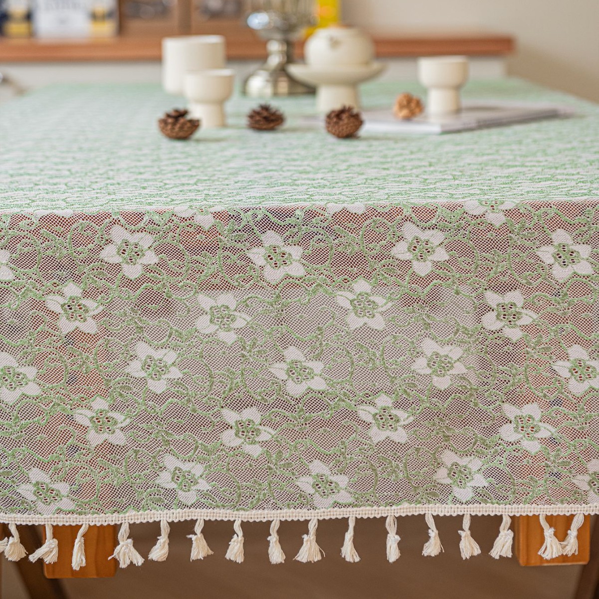 テーブルクロス 花柄刺繍レース布タッセル付きテーブルクロス 布