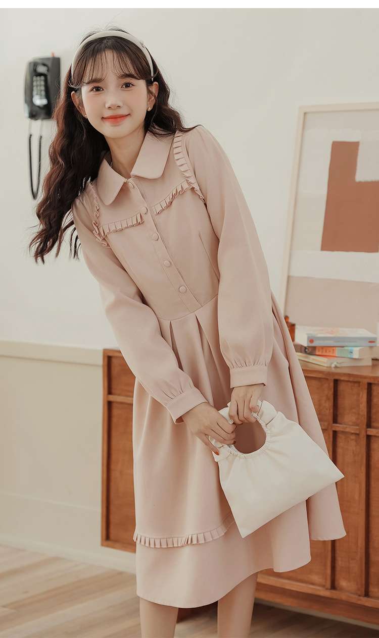 ピンクコーデ フリル襟付きロマンティックピンクワンピース ワンピース