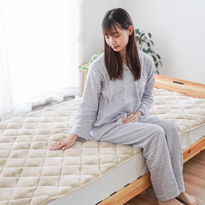 京都西川、ボア、温感、敷きパッド、サーモパッド、100×140cm、こたつ