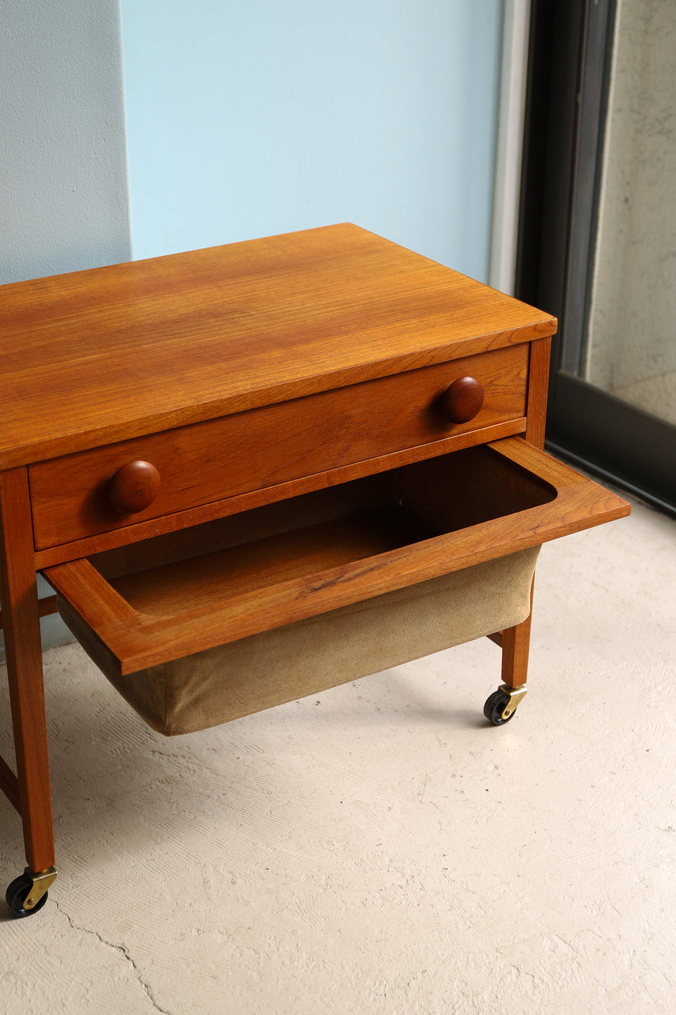 デンマークヴィンテージ ソーイング トロリー テーブル ワゴン 北欧