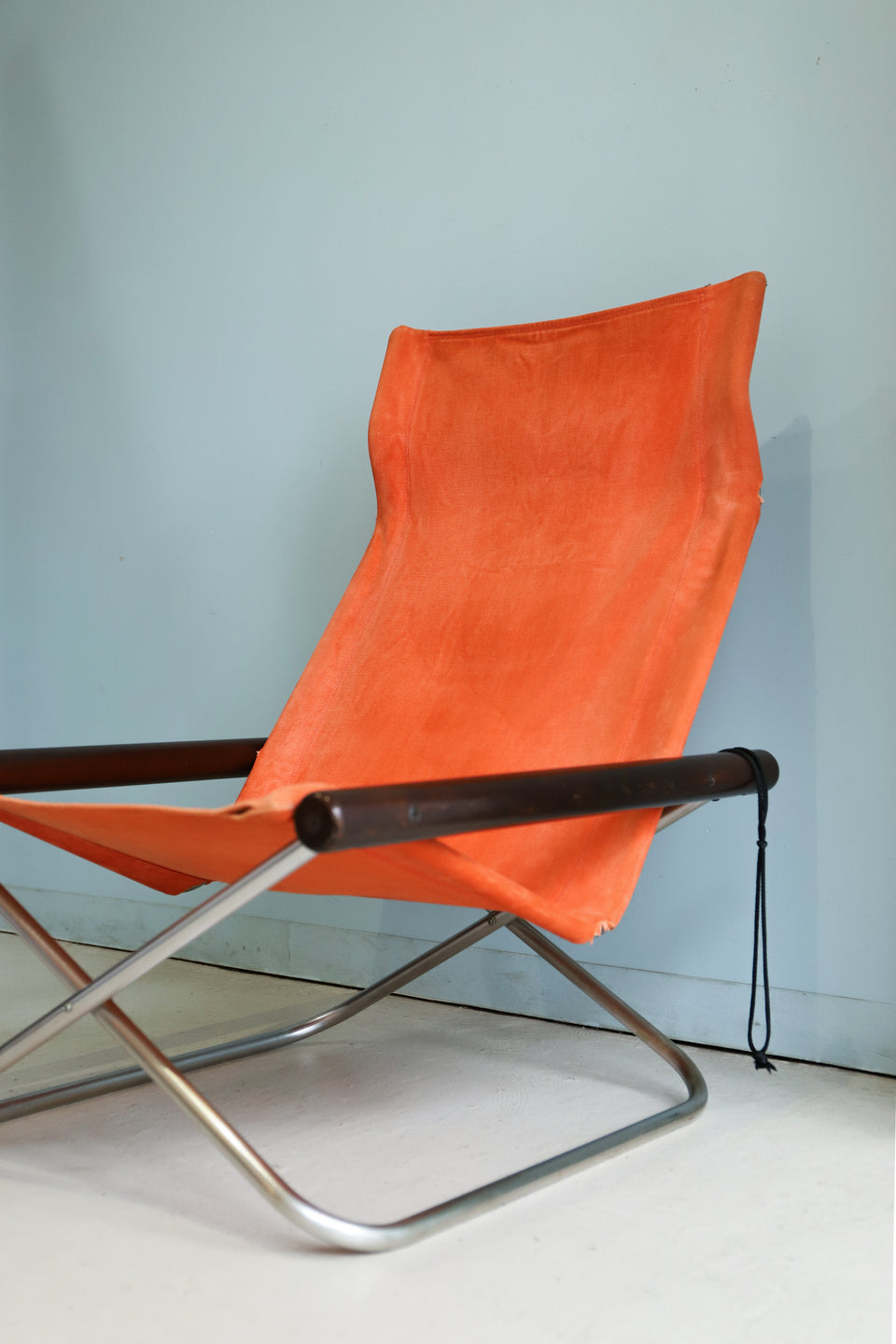 ニーチェアエックス 新居猛 折りたたみ パーソナルチェア ラウンジ