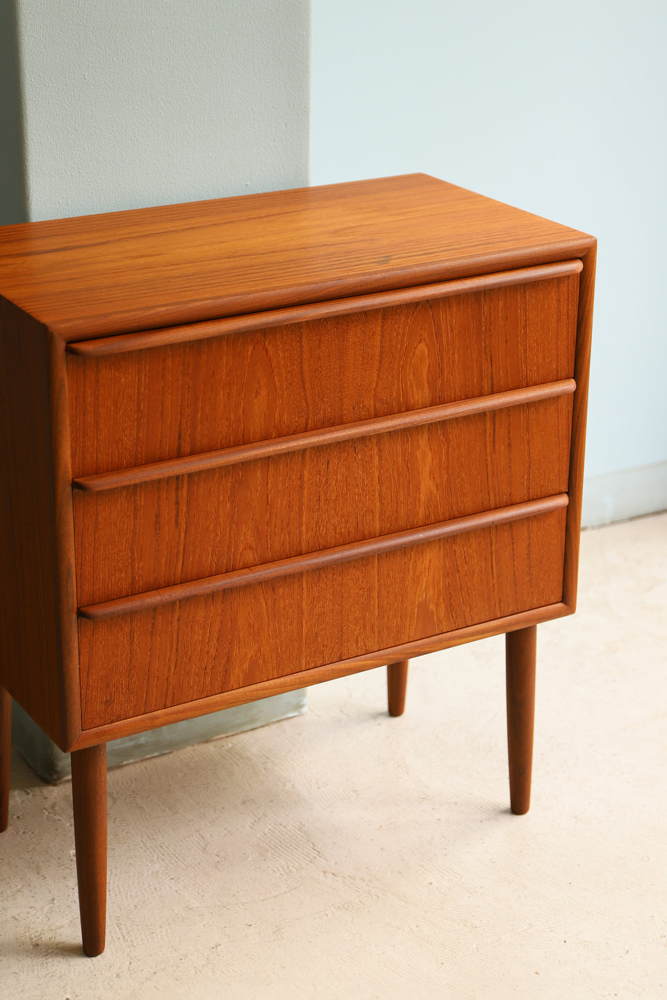 デンマークヴィンテージ スモールサイドチェスト 3段 北欧家具/3drawer