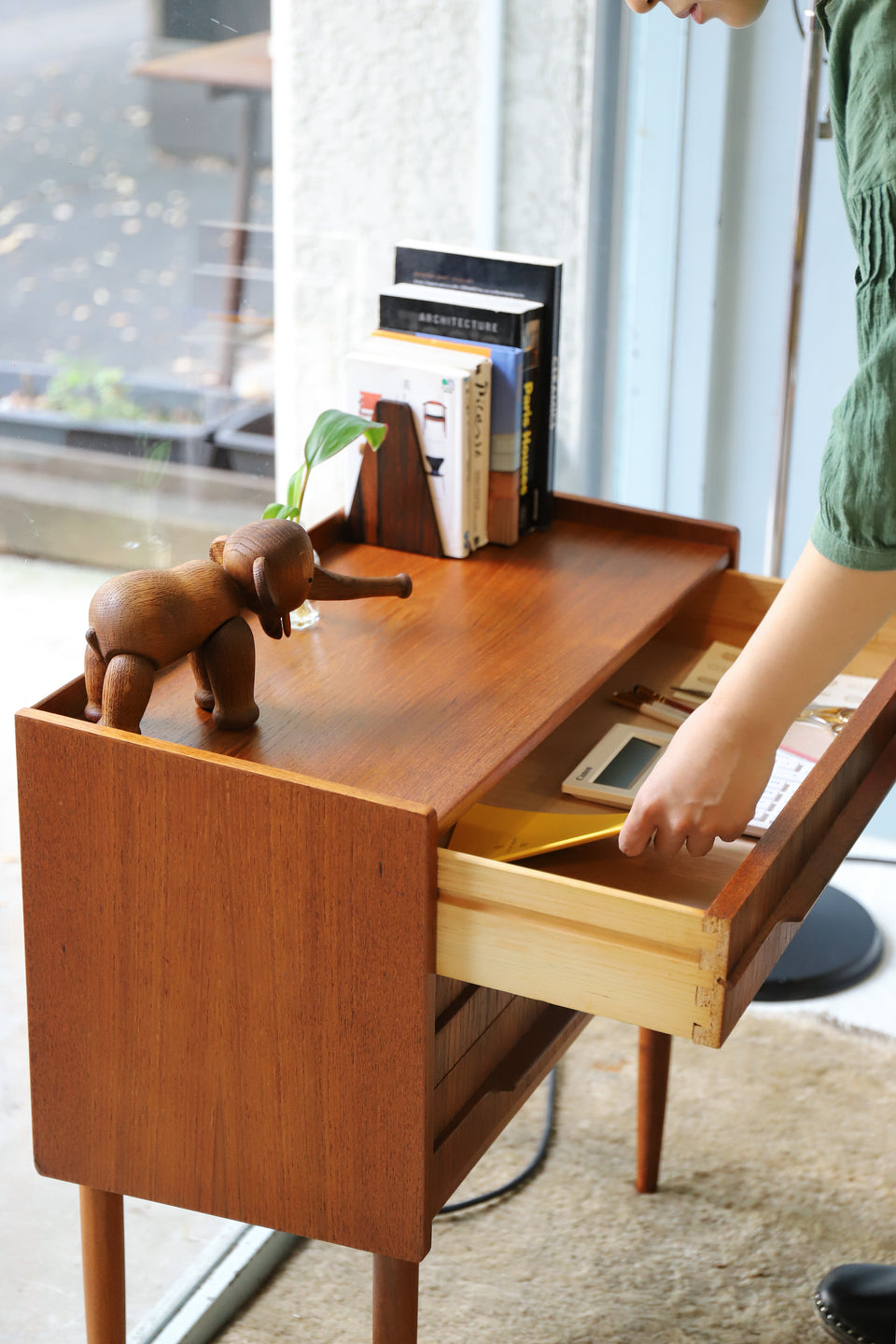 デンマークヴィンテージ スモールチェスト 3段 チーク材/Danish