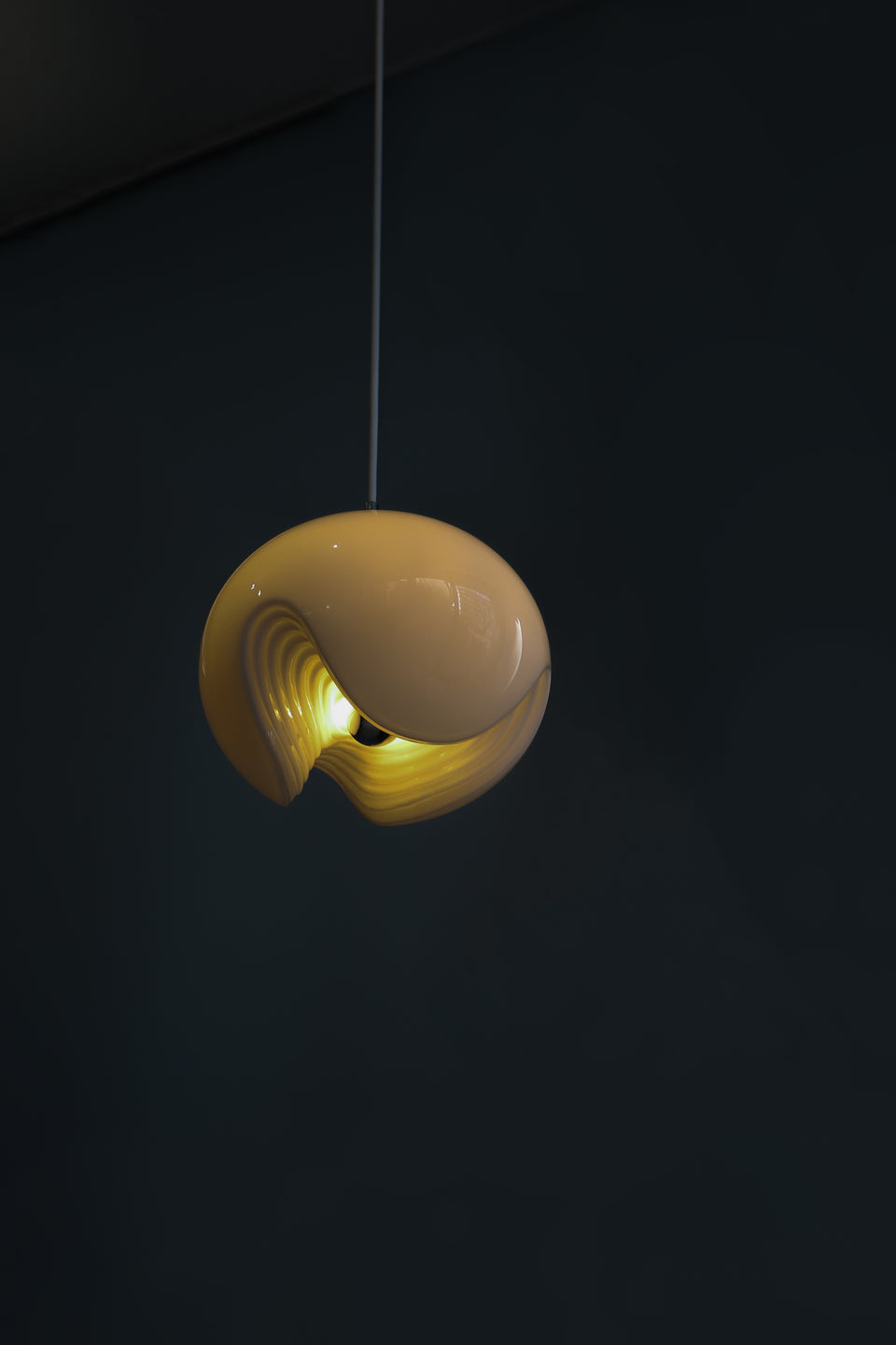 ドイツヴィンテージ パイル＆プッツラー ペンダントライト ガラス