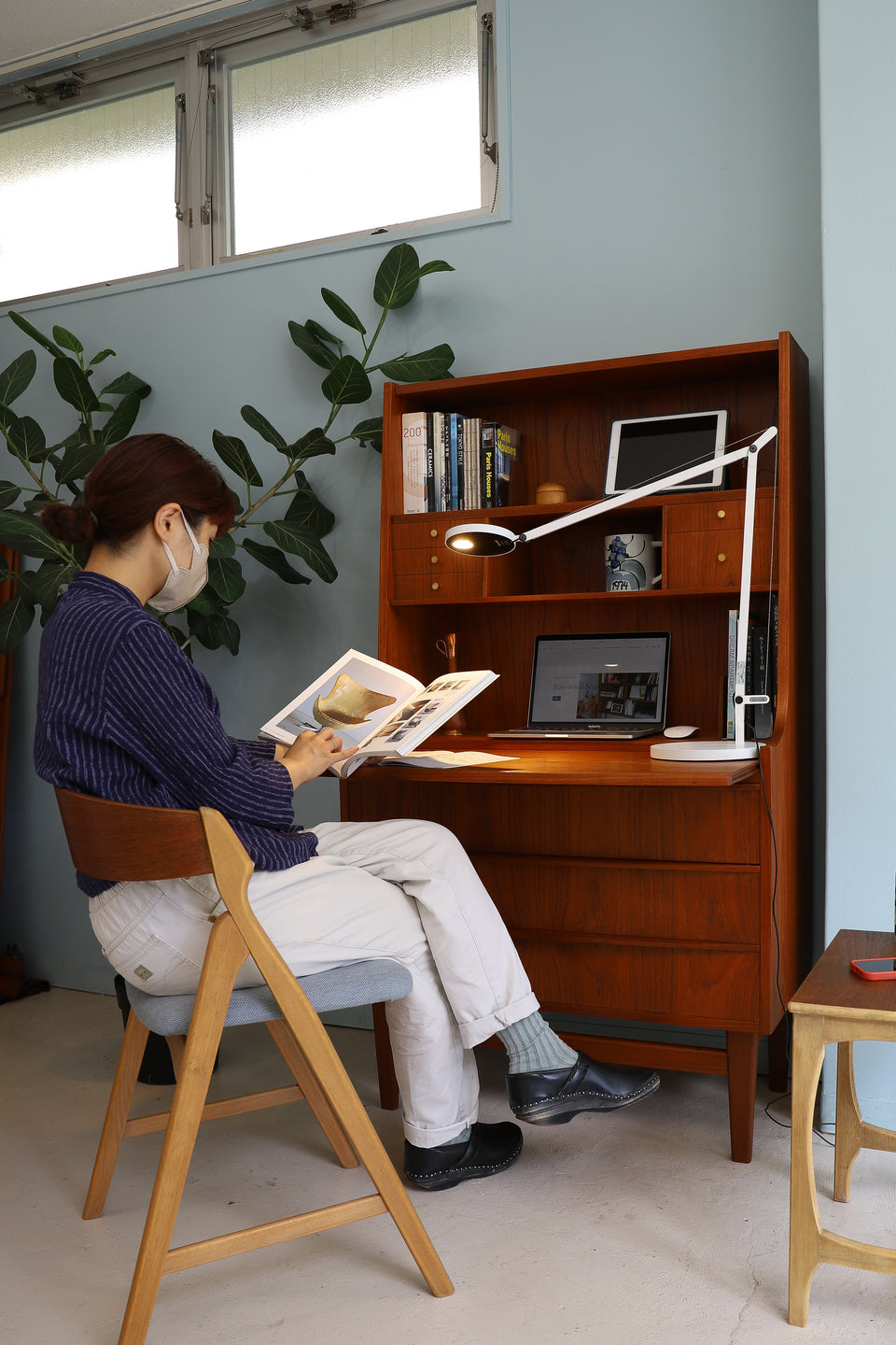 アルテミデ デメトラ タスクライト 深澤直人 ヤマギワ デスクライト